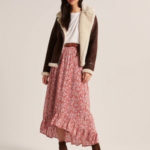 💗SOLD💗 Floral ruffle hem maxi skirt, small